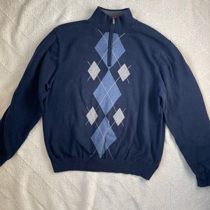 IZOD argyle sweater. Sz XL Colors Navy Gray and Light Blue. Like New Condition.